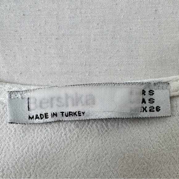 Bershka White Button-Up Women's Top - Picture 6 of 8